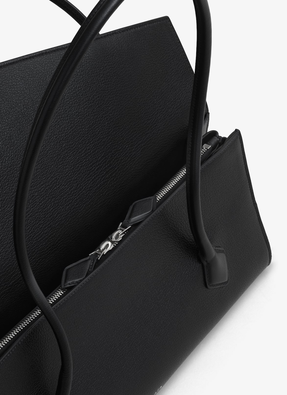 LE TECKEL FLAP TOTE BAG IN SHINY GRAINED CALFSKIN ALAÏA BLACK LE TECKEL FLAP TOTE BAG IN SHINY GRAINED CALFSKIN